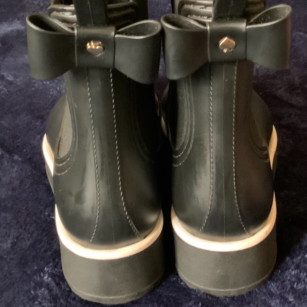 KATE SPADE Black Boots w/signature bow